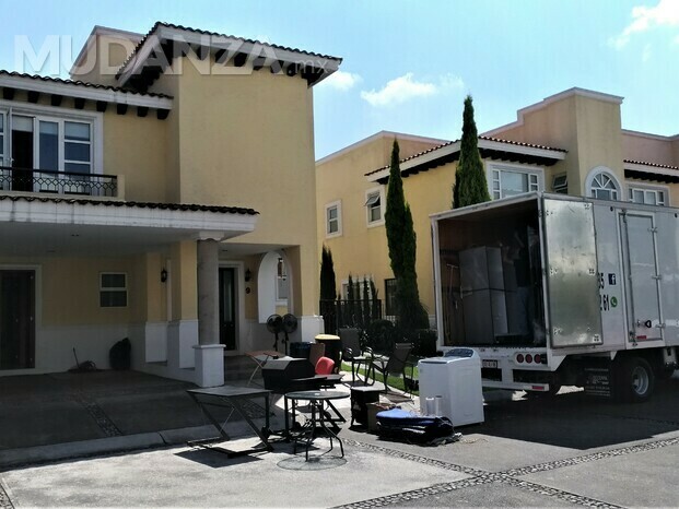 MUDANZA EN RESIDENCIAL ESTORIL, METEPEC