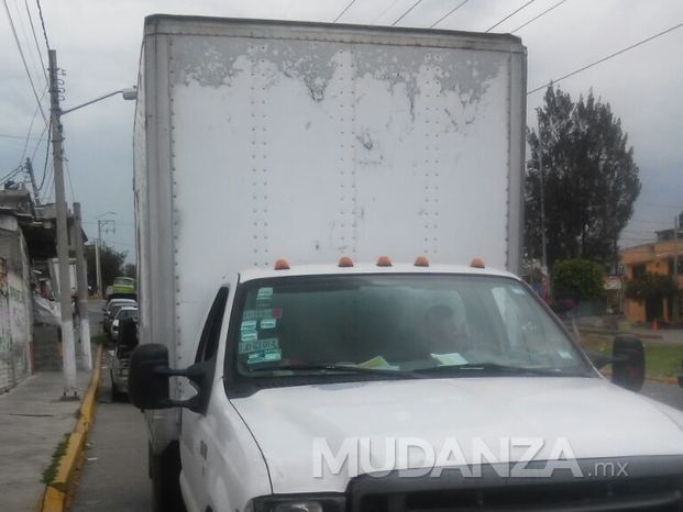 Camioneta para mudanzas 